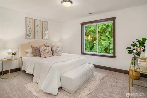 Bedroom - 23118 3rd Ave SE, Bothell, WA 98021 photo 2 of 3