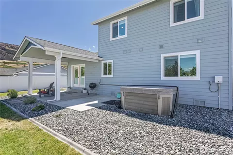 Exterior - 143 Margaux Loop, Malaga, WA 98828 photo 10 of 13