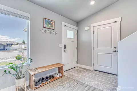 Entry Way - 143 Margaux Loop, Malaga, WA 98828 photo 1 of 3