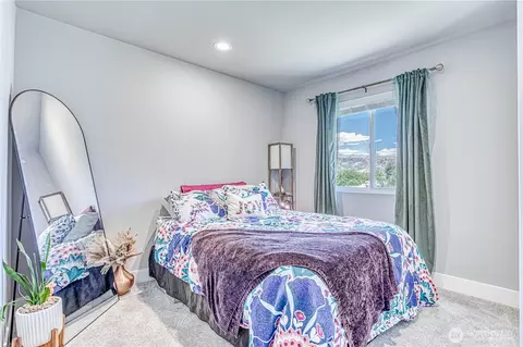 Bedroom - 143 Margaux Loop, Malaga, WA 98828 photo 3 of 3