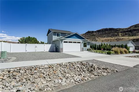 Exterior - 143 Margaux Loop, Malaga, WA 98828 photo 13 of 13