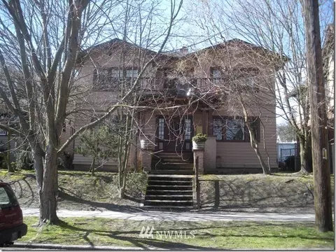 527 20th Ave E, Seattle, WA 98112 photo 1