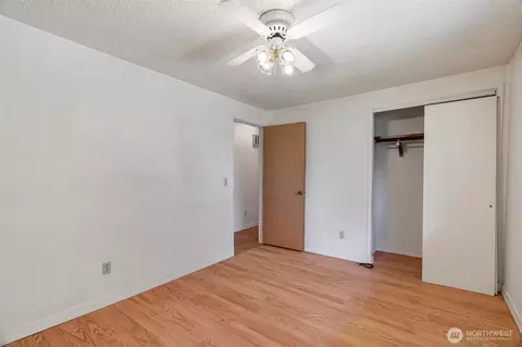 Bedroom - 199 C 3rd St E, Onalaska, WA 98570 photo 1 of 3