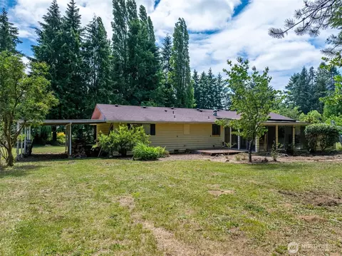 Exterior - 199 C 3rd St E, Onalaska, WA 98570 photo 13 of 15
