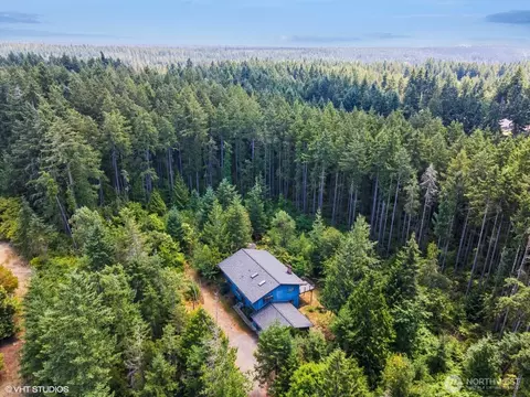 14211 Peacock Hill Ave NW, Gig Harbor, WA 98332