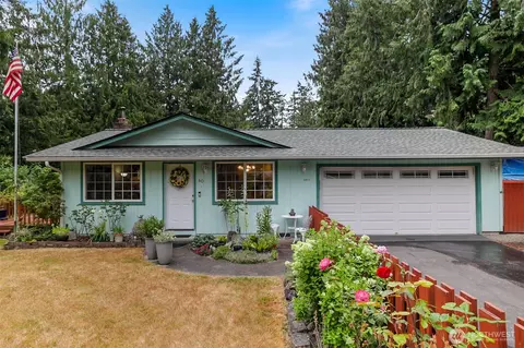 40 Jonathan Pl, Port Hadlock, WA 98339