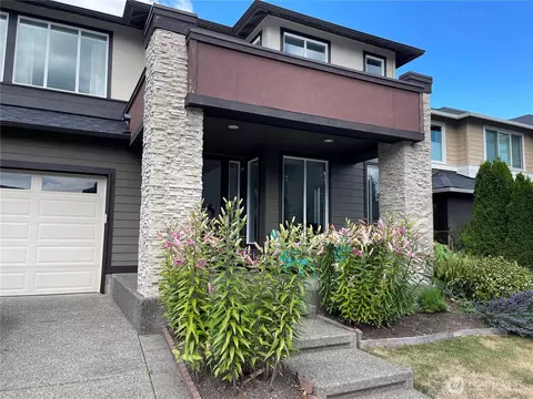 16486 SE 46th Ct, Bellevue, WA 98006