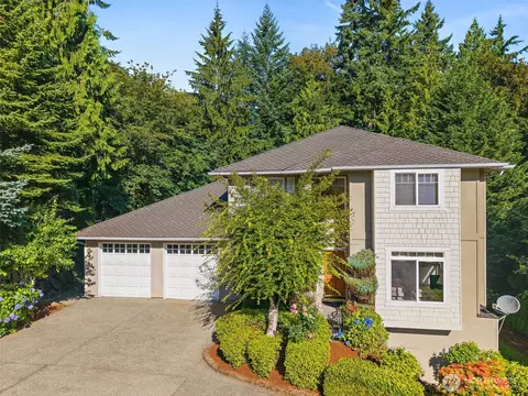 4974 NW Village Park Dr, Issaquah, WA 98027