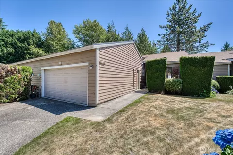 25432 213th Pl SE #3, Maple Valley, WA 98038