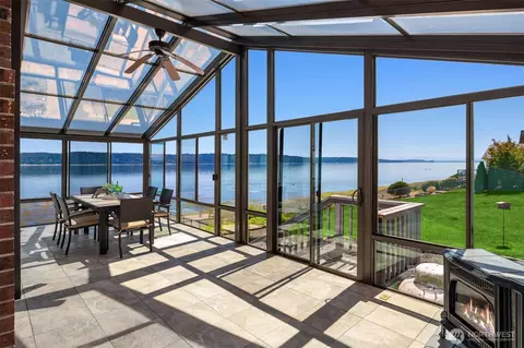 2847 Tillicum Beach Rd, Camano Island, WA 98282