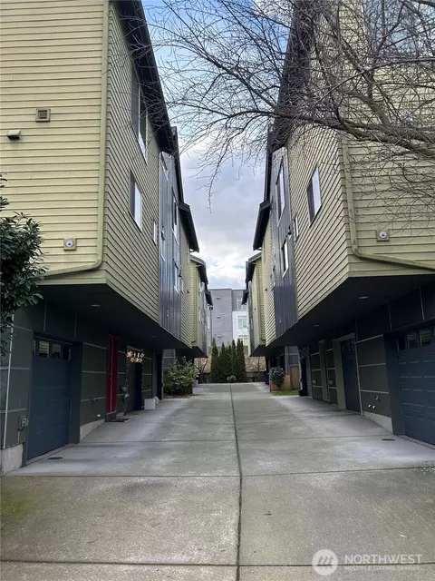 4785 35th Ave S #B, Seattle, WA 98118