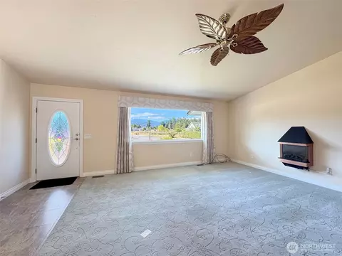 871 Medsker Rd, Sequim, WA 98382 photo 4