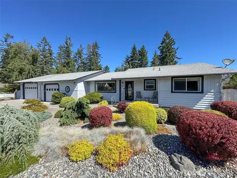 871 Medsker Rd, Sequim, WA 98382