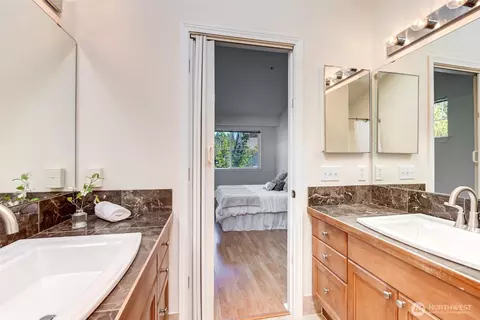 Bath - 1522 196th St SE #D-108, Bothell, WA 98012 photo 3 of 5