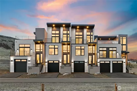 40 Chinook Dr, Vantage, WA 98950