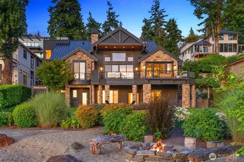 1433 10th St W, Kirkland, WA 98033