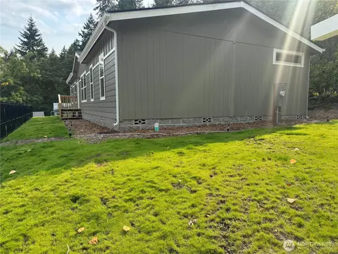 3621 Burwell St, Bremerton, WA 98312