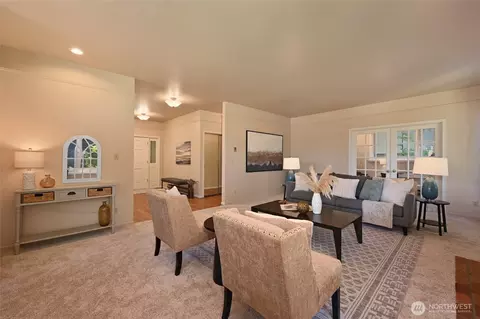 Living - 3764 W Commodore Way, Seattle, WA 98199 photo 3 of 6