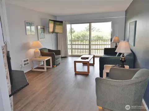 615 Ocean Shores Blvd NW #211, Ocean Shores, WA 98569