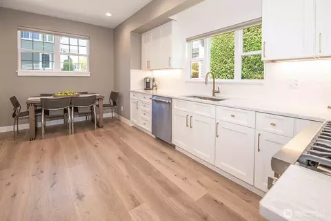 Kitchen - 16330 18th Dr SE, Mill Creek, WA 98012 photo 3 of 4