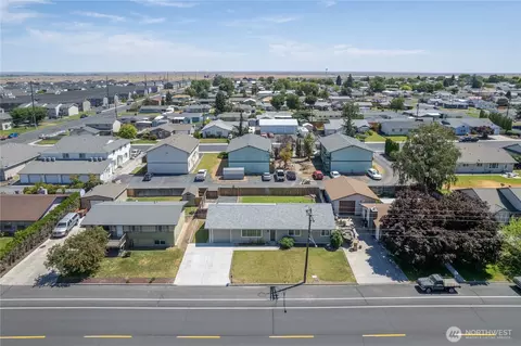 230 D St NE, Ephrata, WA 98823