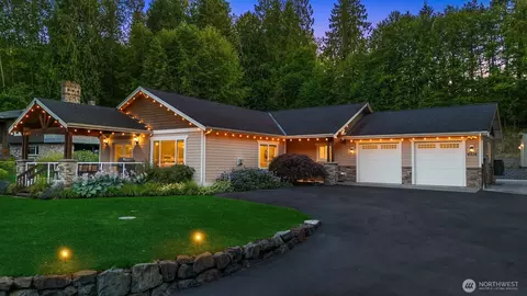 8318 147th Ave SE, Snohomish, WA 98290