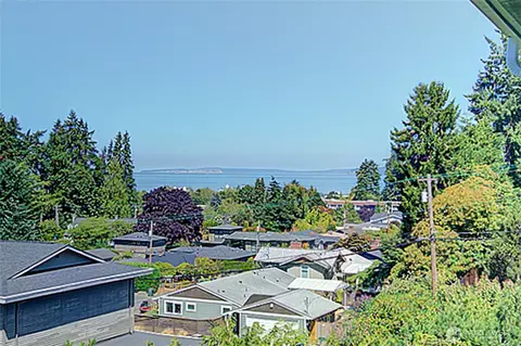 1020 5th Ave S #13, Edmonds, WA 98020