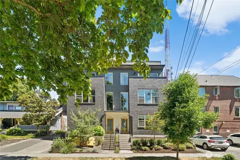 1504 1st Ave N, Seattle, WA 98109