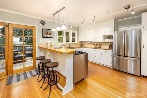 7521 30th Ave NE, Seattle, WA 98115 photo 6