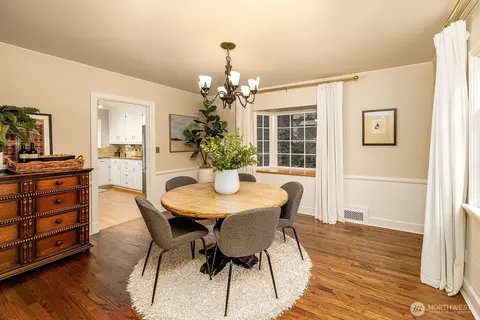 7521 30th Ave NE, Seattle, WA 98115 photo 5