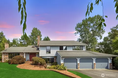 12714 181st Ave NE, Redmond, WA 98052
