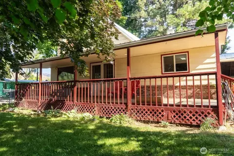 53 Kermel Rd, Omak, WA 98841