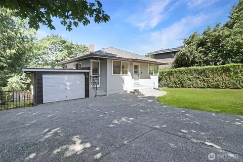 1521 Lake Ave S, Renton, WA 98055