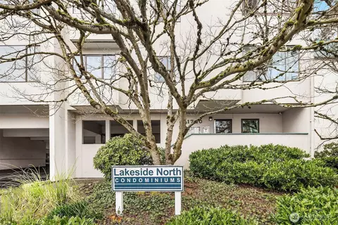 1740 NE 86th St #202, Seattle, WA 98115