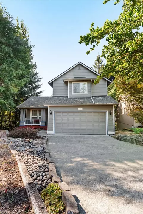6018 Silver Oaks Ct SE, Tumwater, WA 98501