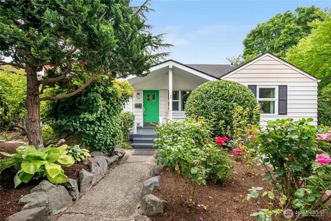 5717 NE 57th St, Seattle, WA 98105