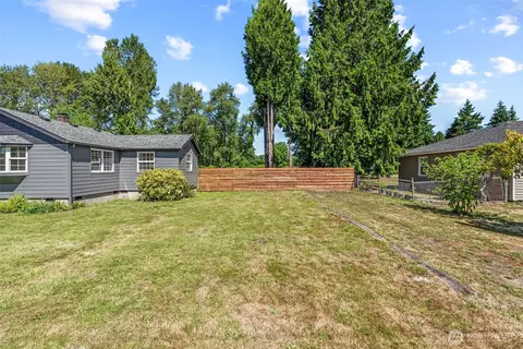 255 Douglas St, Longview, WA 98632 photo 5