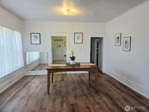 Dining - 321 12th St, Raymond, WA 98577 photo 1 of 1