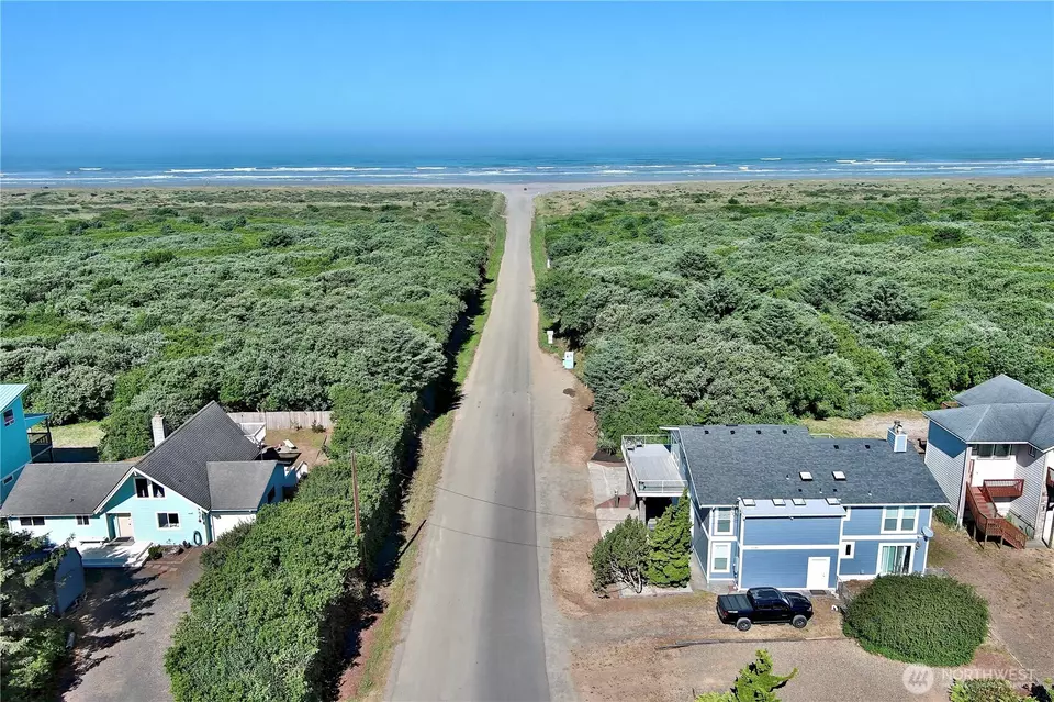 View/Area - 101 Sand Dune Ave NW, Ocean Shores, WA 98569 photo 2 of 4