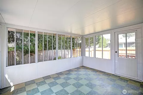 17024 24th Ave SE, Bothell, WA 98012 photo 13