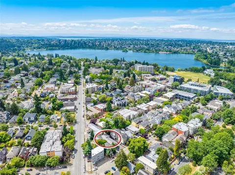6515 5th Ave NE, Seattle, WA 98115