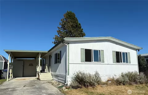 4714 Yorkshire, Anacortes, WA 98221