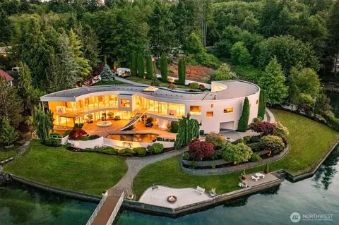 2715 50th Ave NW, Gig Harbor, WA 98335