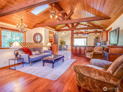 Living - 18612 51st Ave SE, Bothell, WA 98012 photo 1 of 4