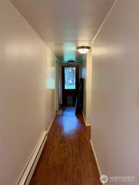 Entry Way - 18612 51st Ave SE, Bothell, WA 98012 photo 1 of 1