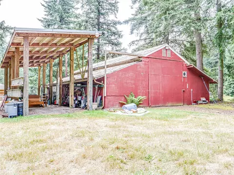 Exterior - 18612 51st Ave SE, Bothell, WA 98012 photo 5 of 10