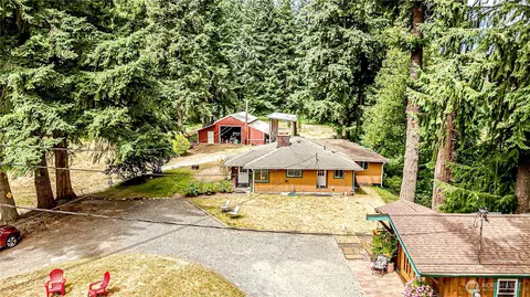 Exterior - 18612 51st Ave SE, Bothell, WA 98012 photo 7 of 10