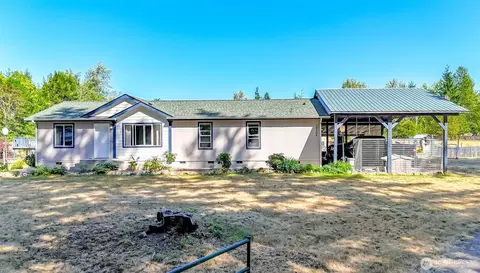 15724 Lawrence Lake Rd SE, Yelm, WA 98597