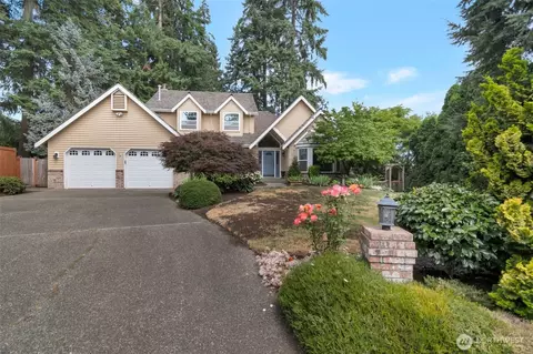 12112 NE 165th Pl, Bothell, WA 98011