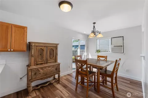 Dining - 5404 Parker Rd E, Sumner, WA 98390 photo 1 of 1